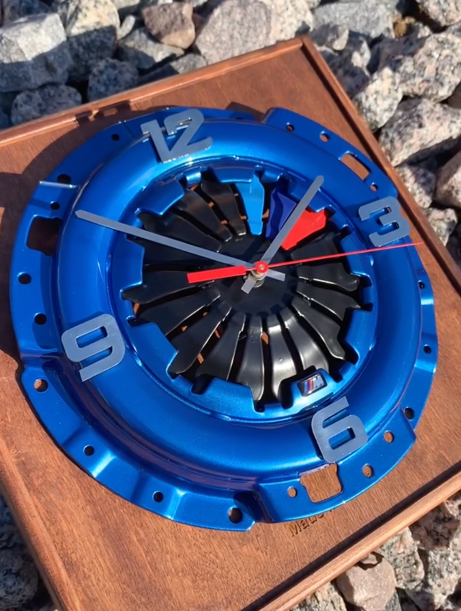 Custom Clocks Made from Genuine Car Parts